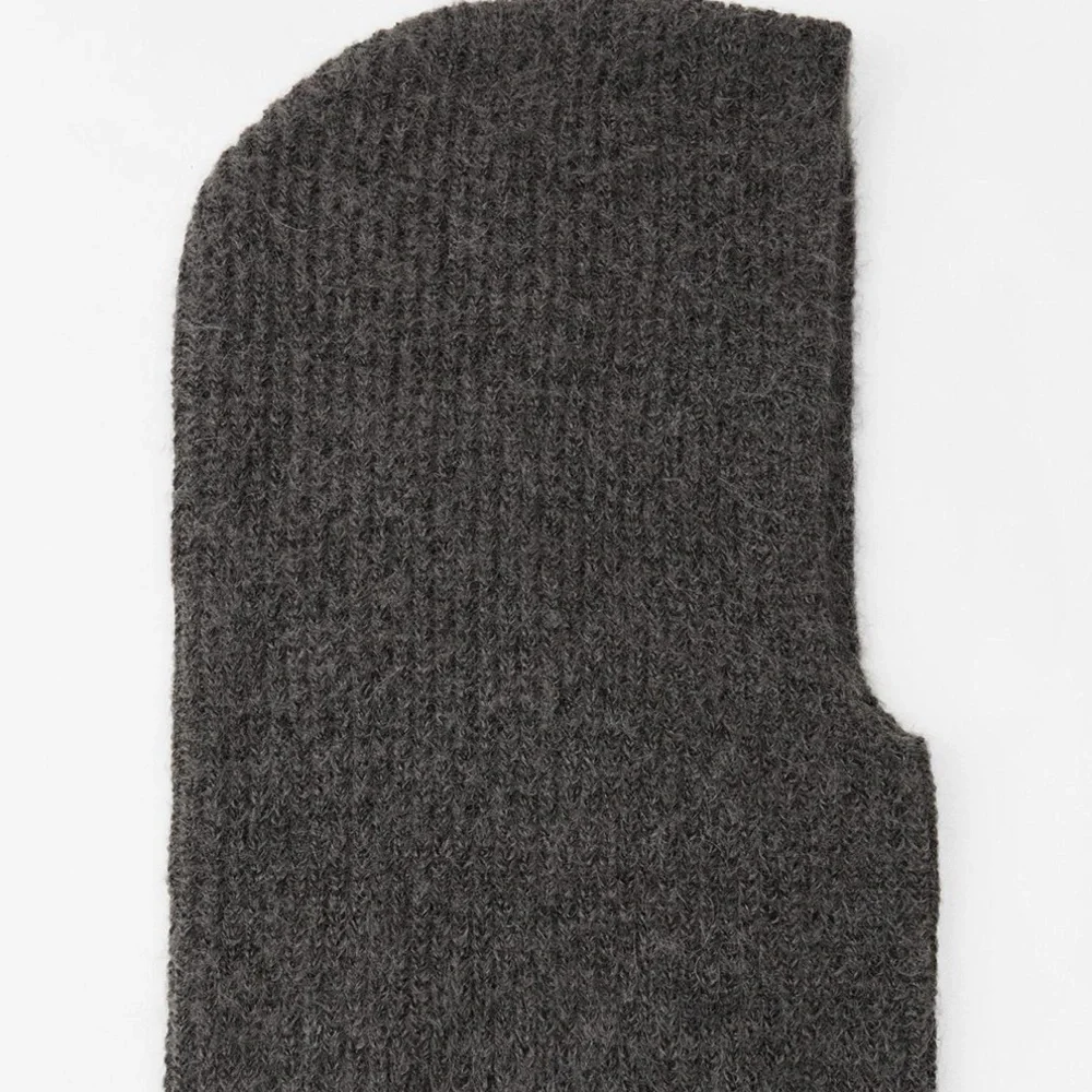 ZARA RIBBED KNIT HOOD Gray Knit Balaclava bloggers favorite